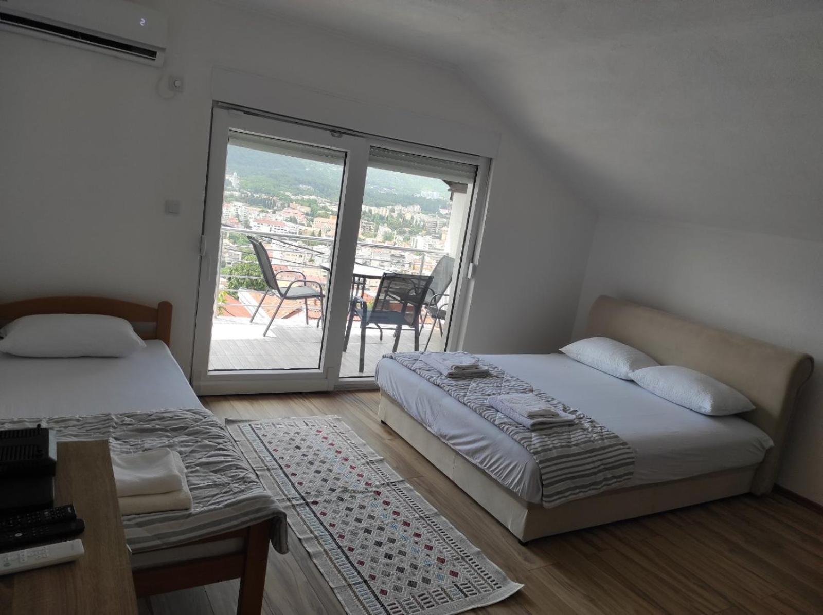 מוסטר View Of The City - Studio Apartment 2 מראה חיצוני תמונה